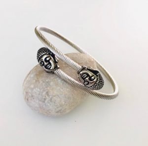 two buddha figures silver color wrist