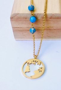 Collar en Stainless Steel con el Papa del Mundo Regalo para los Viajeros del Mundo en Turquesa Color Dorado