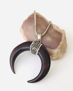 half medallion 18 inches, 2 Plus 3 inches