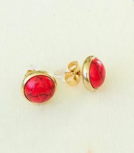 Red color turquiose stud earrings