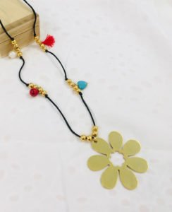 turquoise stainless steel flower shape necklace