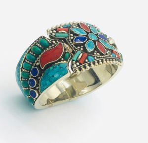 a blue copper material turquşose stone bracelet