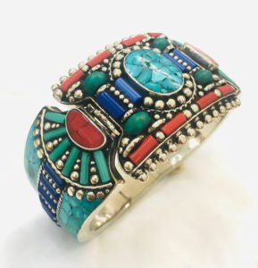 lapiz lazuli stone bracelet