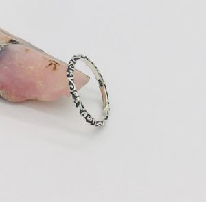 a trendy 925 silver made ring
