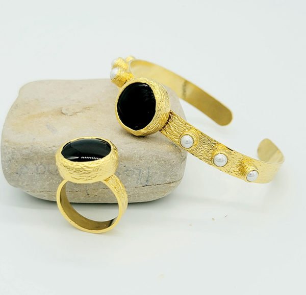 black onyx stone ring bracelet gold plated